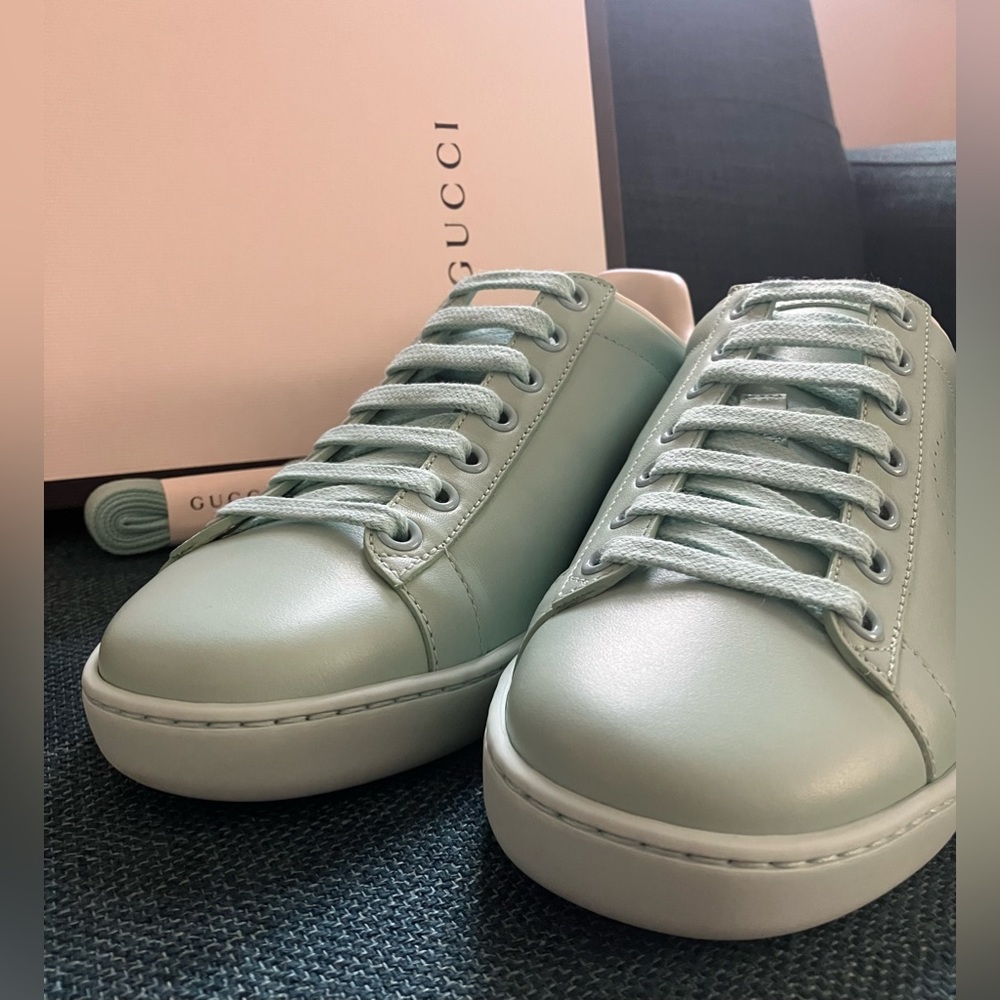 NEW Gucci Leather Interlocking G Sneakers
Women's European Size 36 in Green - Picture 4 of 14